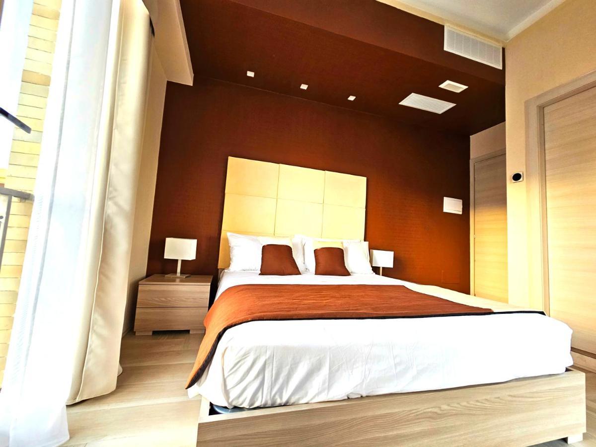 Trilogy Prestige - Central Premium Suites 莱切 外观 照片