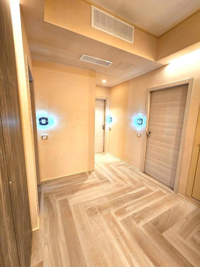Trilogy Prestige - Central Premium Suites 莱切 外观 照片