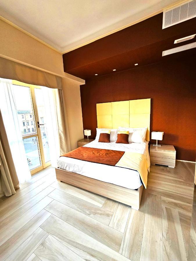 Trilogy Prestige - Central Premium Suites 莱切 外观 照片