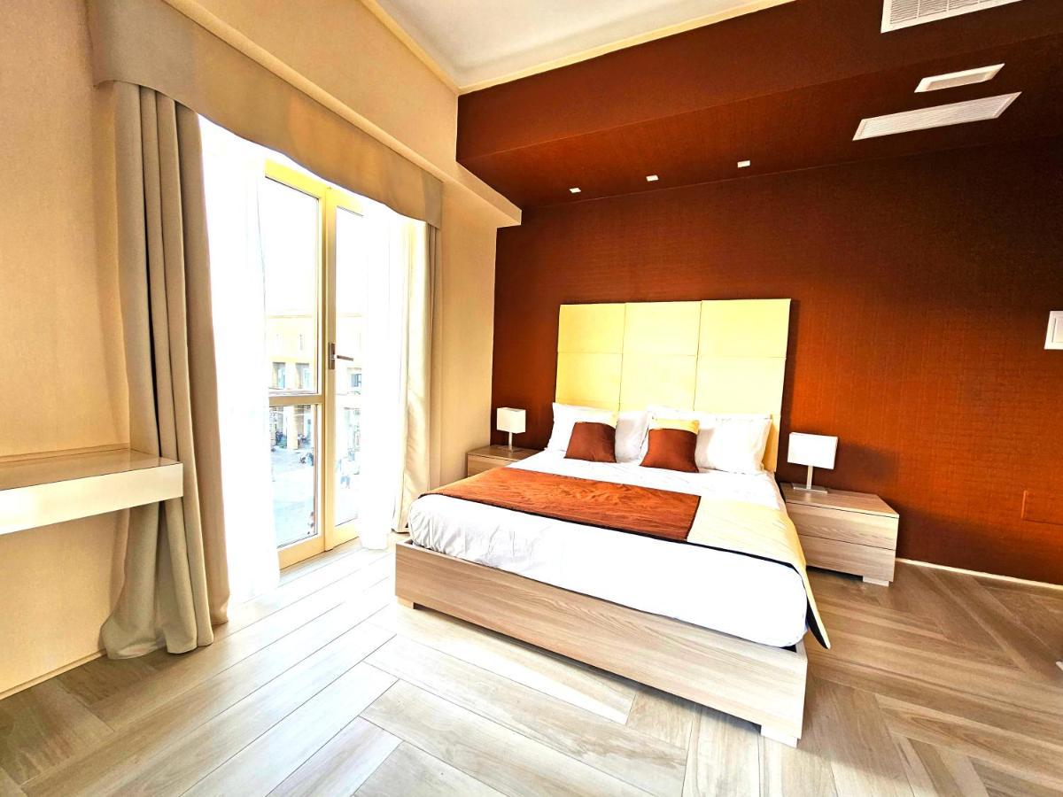 Trilogy Prestige - Central Premium Suites 莱切 外观 照片